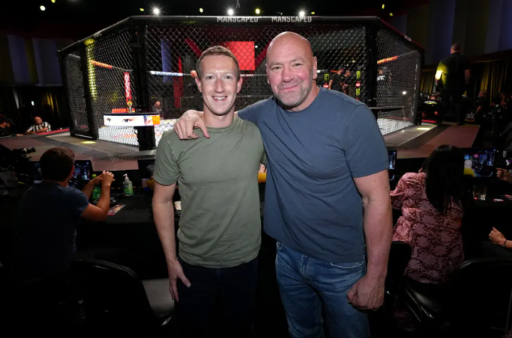 Mark Zuckerberg, giám đốc điều hành của Meta, và Dana White, chủ tịch của Ultimate Fighting Championship.