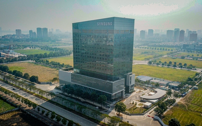 VỚI 20 TỶ USD, SAMSUNG ĐÃ THIẾT LẬP HỆ SINH THÁI "ĐỒ SỘ" NHƯ THẾ NÀO KHI CHỌN VIỆT NAM LÀ NƠI SẢN XUẤT?